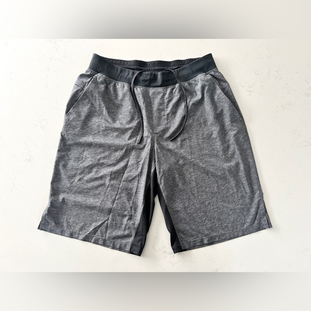 Lululemon T.H.E. Short Linerless 11" Athletic Shorts - Heather Gray -Men's Large